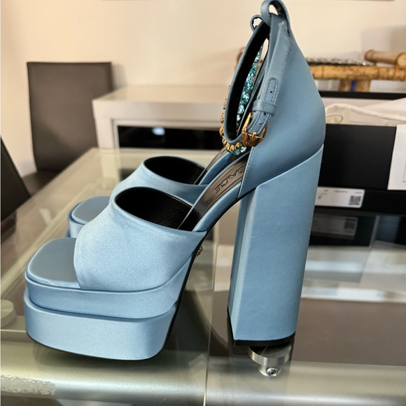 Blue Sky Aevitas Double Platform 39.5 Versace - Picture 4 of 11